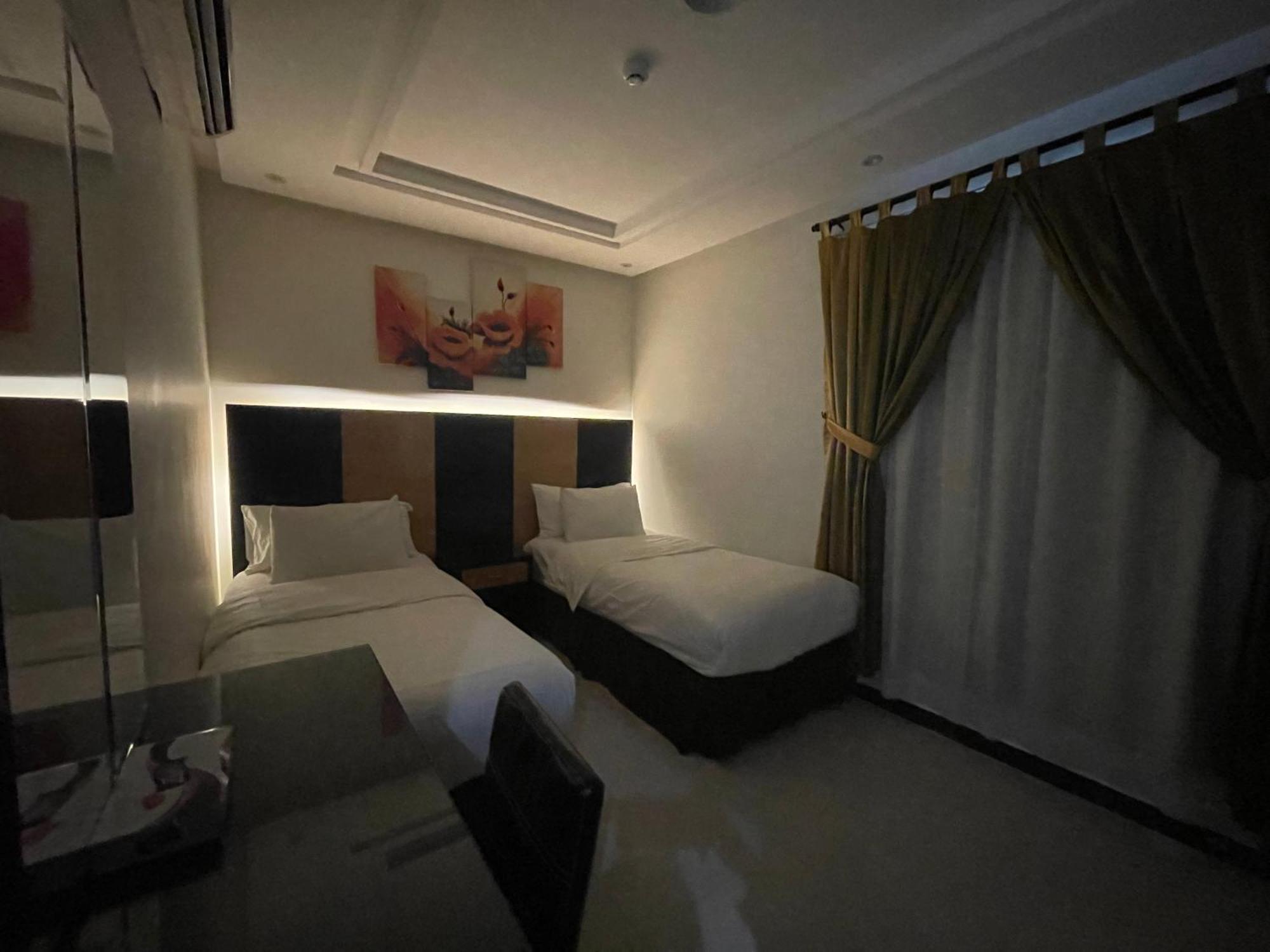 Tulip Al Rawdah Aparthotel Рияд Екстериор снимка