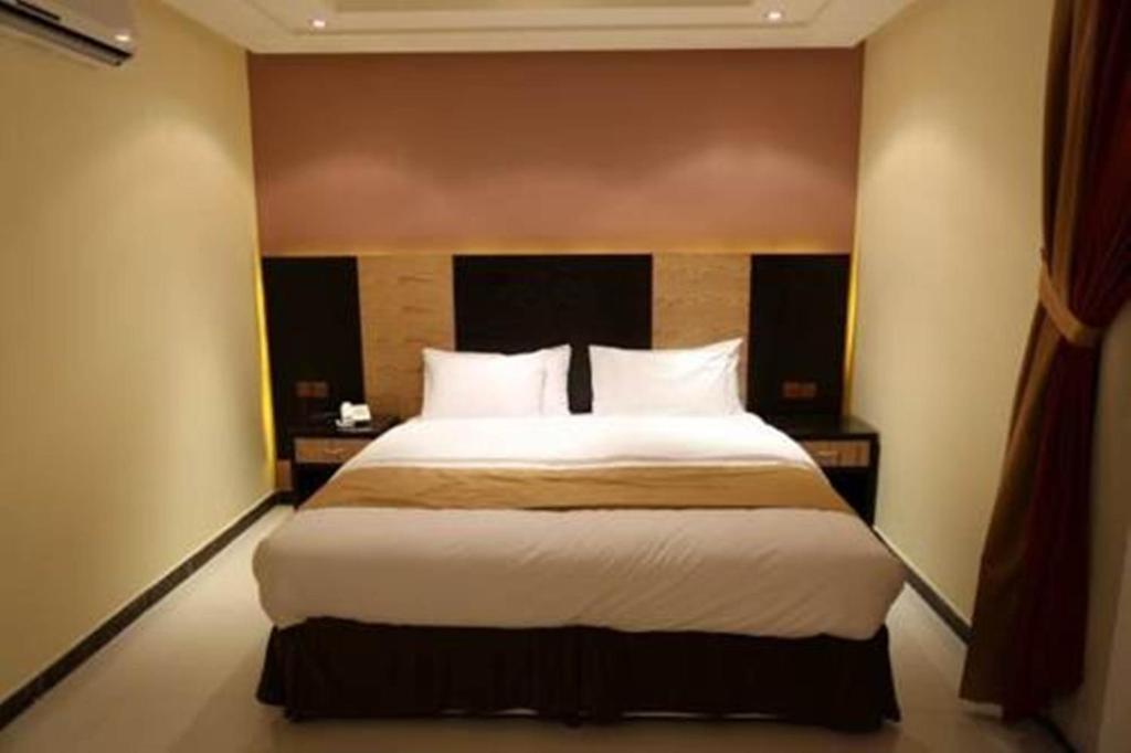 Tulip Al Rawdah Aparthotel Рияд Екстериор снимка