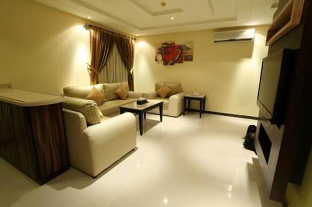 Tulip Al Rawdah Aparthotel Рияд Стая снимка